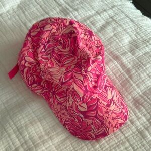 Lilly Pulitzer Runaround Hat - NWOT